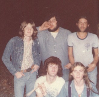 Anthony, Big Dave, Don Risen (Itchy Organist), Tim Speck, Fred (1976)